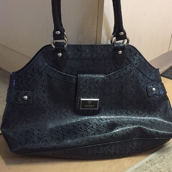Black Guess bag - Picture 2 of 5